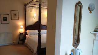 Отели типа «постель и завтрак» Frewin Country House Ramelton Двухместный номер Делюкс с 1 кроватью и ванной-3